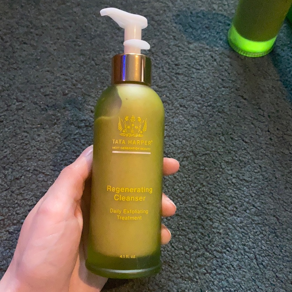 New Regenerating Cleanser